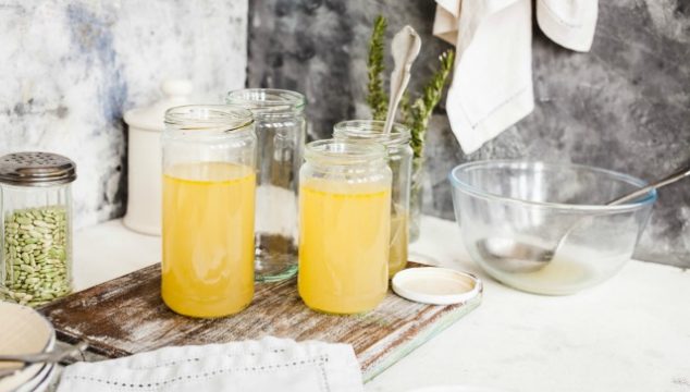 Make Vegetable Stock For Free From Scraps {Quick and Easy in the Slow Cooker}