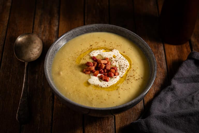 potato leek soup with bacon bits