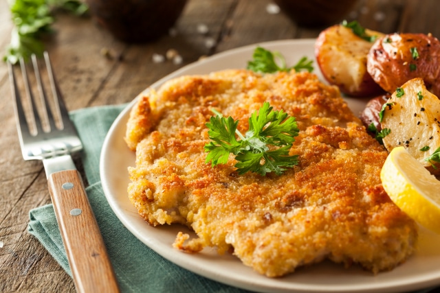 Chicken Schnitzel At Home – Pub Grub For Less