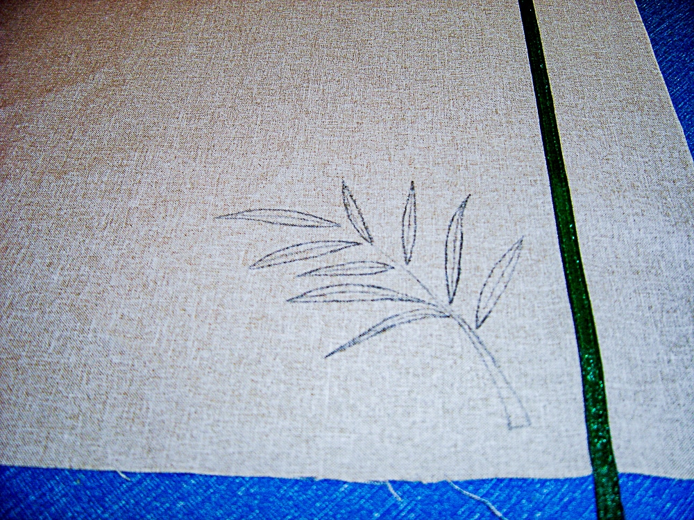 trace design onto placemat