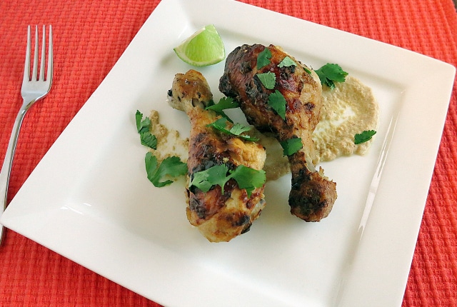 chicken with spiced yoghurt sauce