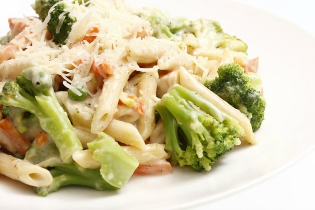 creamy pasta with vegetables