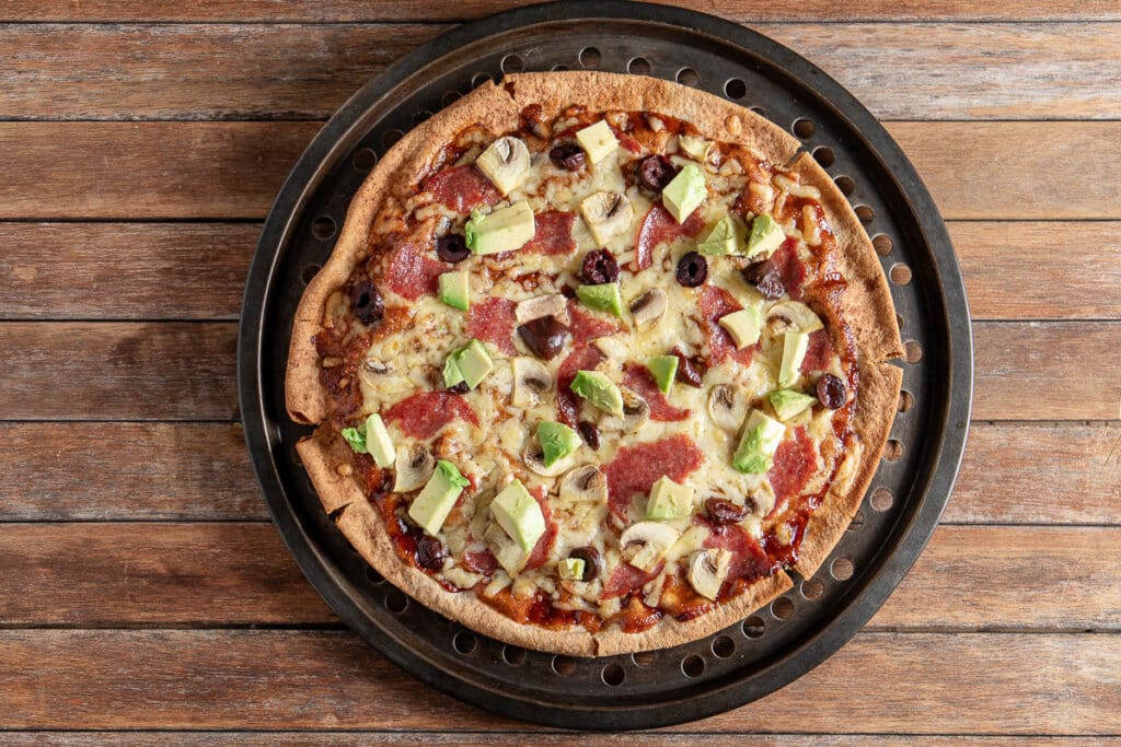 wrap pizza with Lebanese Bread