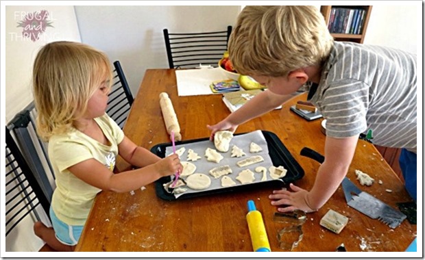 making salt dough