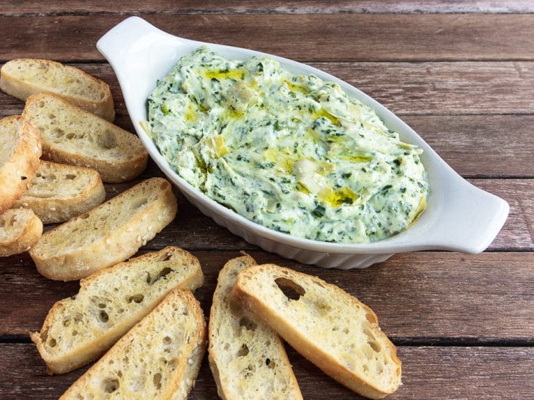 Easy Spinach and Artichoke Dip