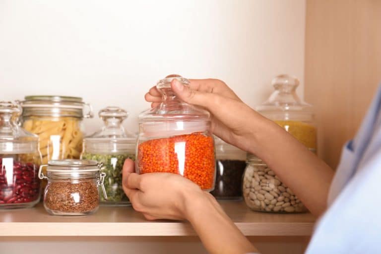 Save Time and Money with an Organised Pantry {Cleaning and Organising Tips}