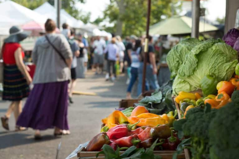 farmers market, sustainable economy