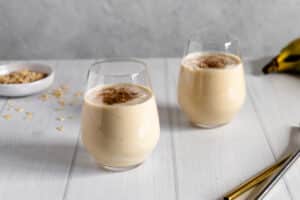 banana and peanut butter breakfast smoothie